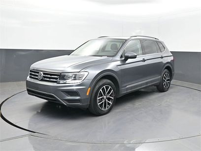 Used 2021 Volkswagen Tiguan SE