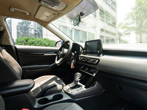 Used 2021 Kia Seltos LX AWD/4WD image 10