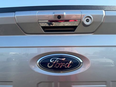 Used 2022 Ford F150 Lariat AWD/4WD image 19
