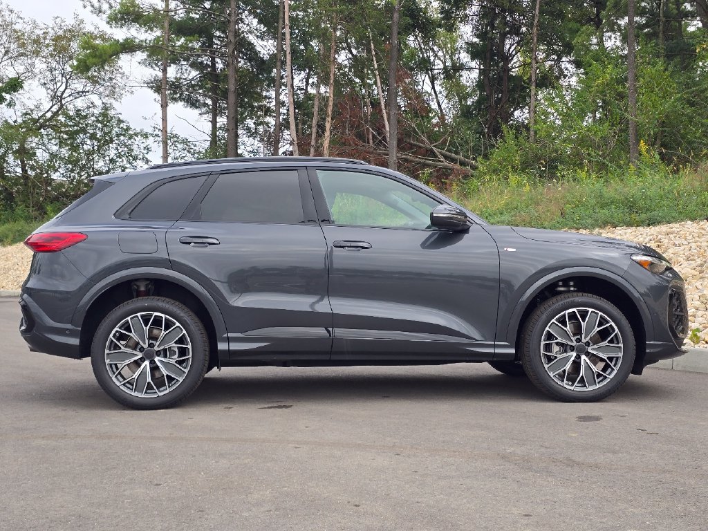 New 2026 Audi Q5 Premium Plus AWD/4WD image 7