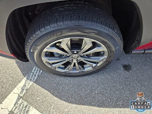 Used 2022 Toyota RAV4 XLE Premium AWD/4WD image 14