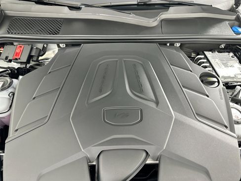 New 2026 Porsche Cayenne S image 37