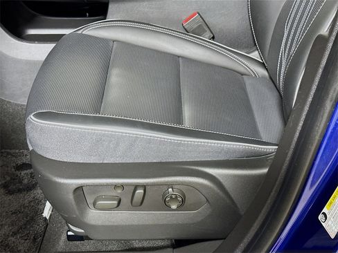 Certified 2024 Buick Envision Avenir image 18