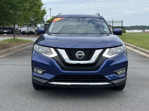 Used 2018 Nissan Rogue SL FWD image 2