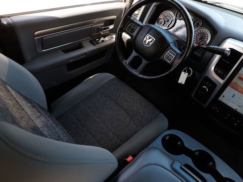 Used 2016 RAM 3500 Lone Star image 25