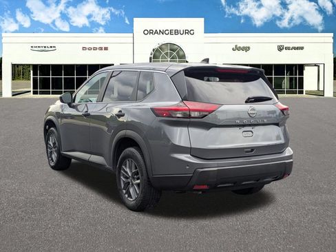 Used 2024 Nissan Rogue S FWD image 5