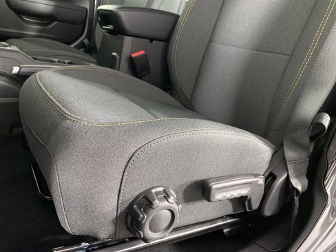 New 2026 Jeep Gladiator Sport image 13