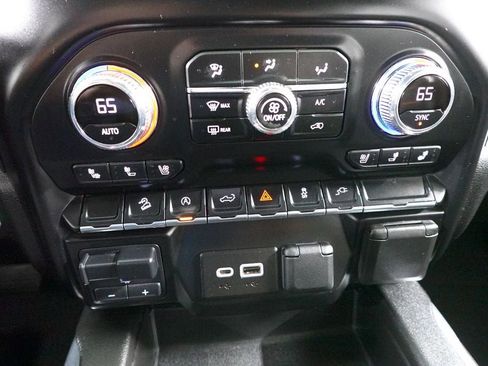 Used 2021 GMC Sierra 1500 AT4 image 19