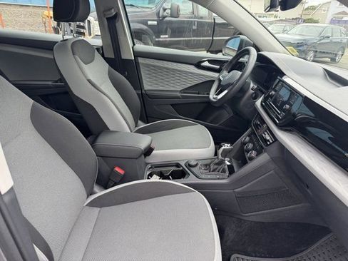Certified 2024 Volkswagen Taos S AWD/4WD image 30