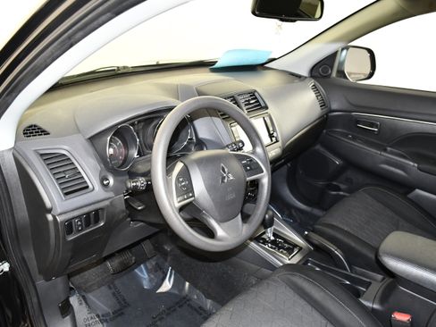 Used 2022 Mitsubishi Outlander Sport ES AWD/4WD image 37