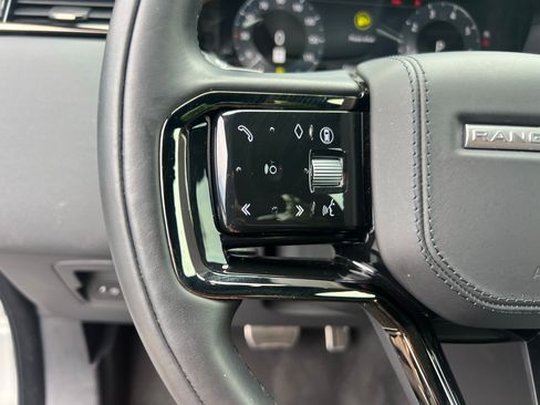 Certified 2026 Land Rover Range Rover Velar Dynamic SE AWD/4WD image 22