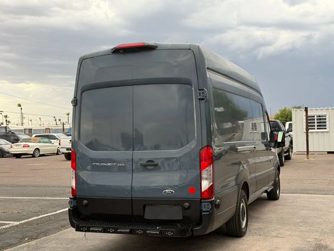 Used 2019 Ford Transit 250 148 High Roof Extended RWD image 10