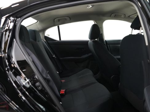 Used 2024 Nissan Sentra S image 11