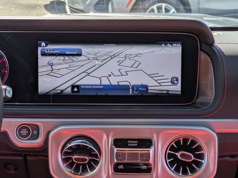 Used 2025 Mercedes-Benz G 550 w/ Manufactur Interior Package image 17