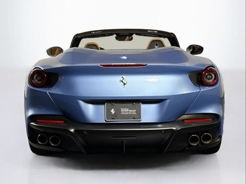 Certified 2022 Ferrari Portofino M RWD image 8