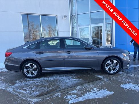 Used 2019 Honda Accord EX image 7