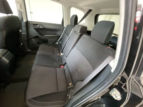 Used 2018 Subaru Forester 2.5i Premium w/ All-Weather Package AWD/4WD image 22