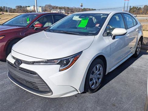 Certified 2023 Toyota Corolla LE image 5