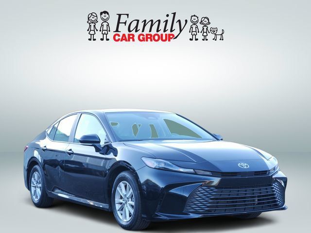 Certified 2025 Toyota Camry LE FWD image 2