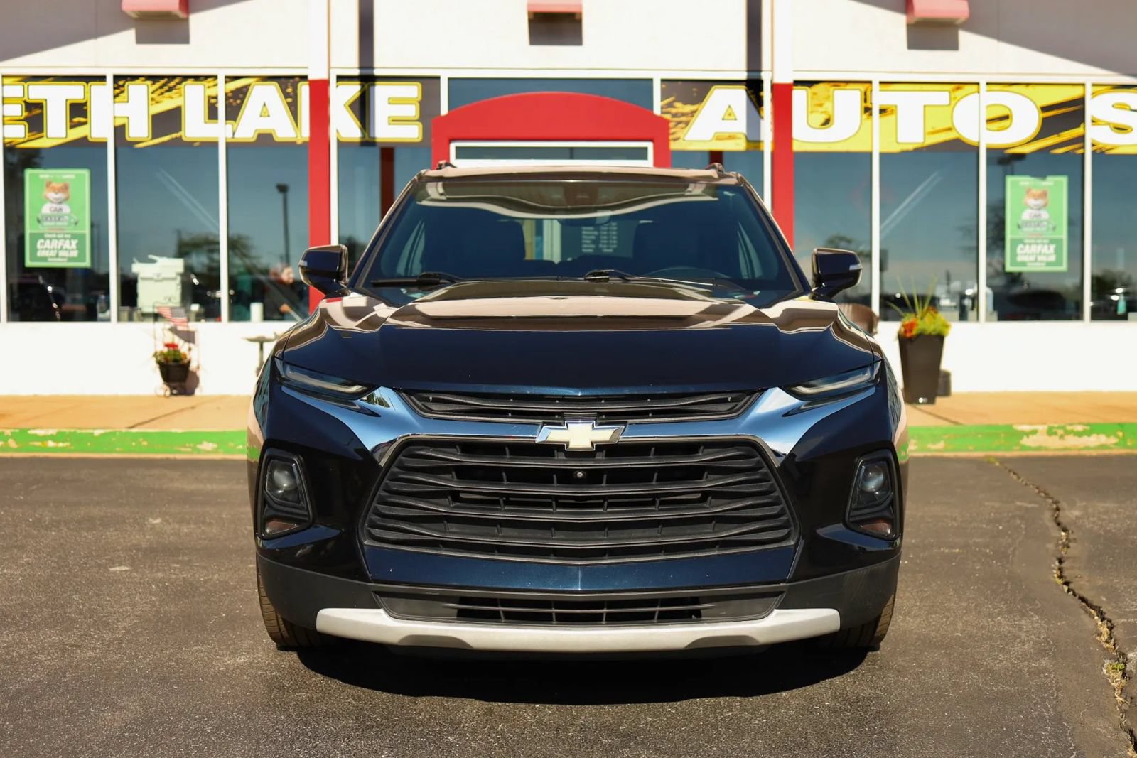 Used 2020 Chevrolet Blazer LT w/ Sound & Technology Package AWD/4WD image 2