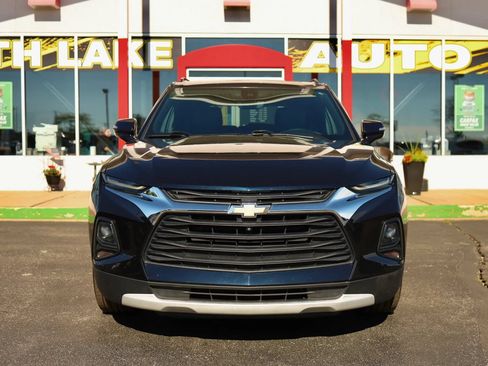 Used 2020 Chevrolet Blazer LT w/ Sound & Technology Package AWD/4WD image 2