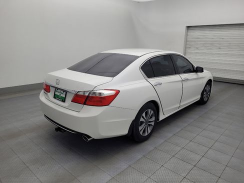 Used 2015 Honda Accord LX image 9