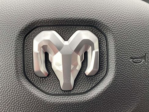 New 2025 RAM ProMaster 2500 w/ Convenience Group image 19