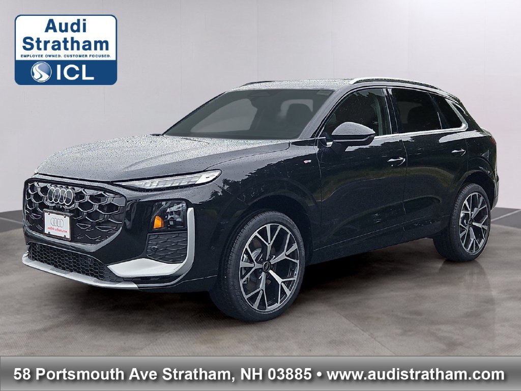 New 2026 Audi Q3 quattro 2.0T AWD/4WD image 1
