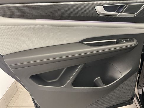 New 2026 Volkswagen Atlas Cross Sport SEL R-Line image 32