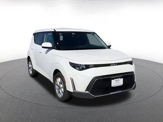 Used 2025 Kia Soul LX w/ LX Technology Package video 2