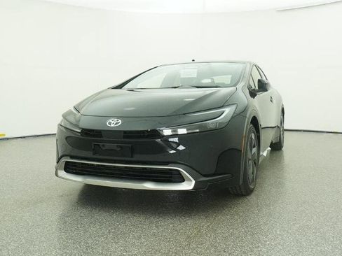 New 2026 Toyota Prius Plug-In Hybrid image 32