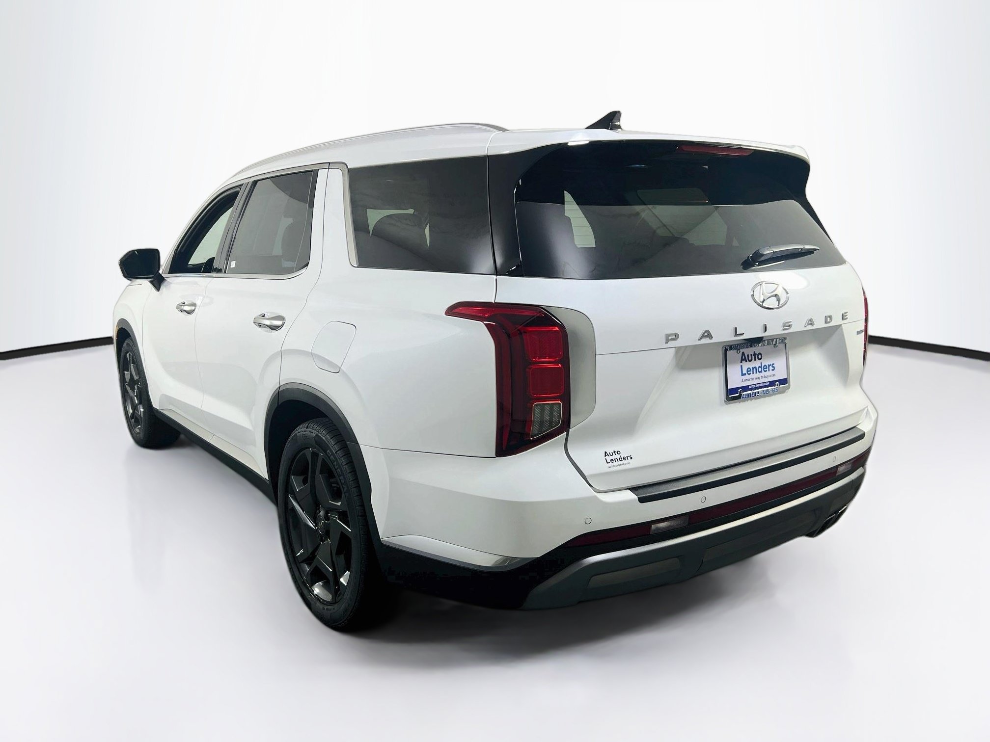 Used 2023 Hyundai Palisade Limited w/ Cargo Package AWD/4WD image 7