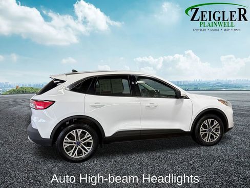 Used 2022 Ford Escape SEL image 12