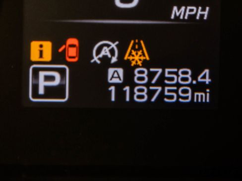 Used 2021 Subaru Outback Premium image 32