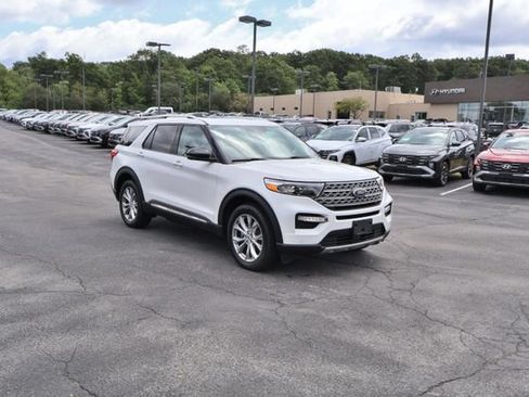 Used 2021 Ford Explorer Limited w/ Equipment Group 301A AWD/4WD image 5