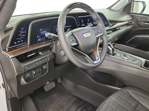Certified 2023 Cadillac Escalade Sport Platinum AWD/4WD image 20