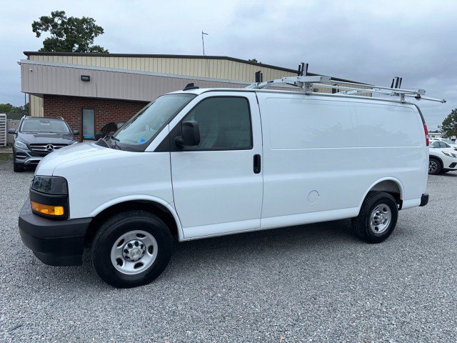 Used 2025 Chevrolet Express 2500 w/ Driver Convenience Package RWD image 1
