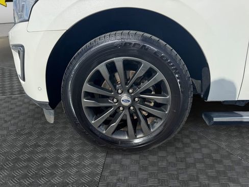 Used 2021 Ford Expedition Limited image 14