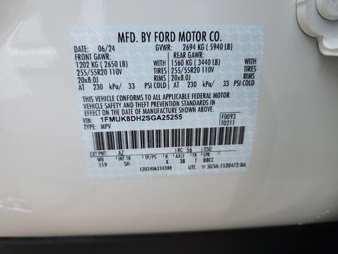 New 2025 Ford Explorer Active w/ Active Comfort Package image 11