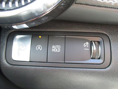 Used 2026 Chevrolet Equinox LT FWD image 31