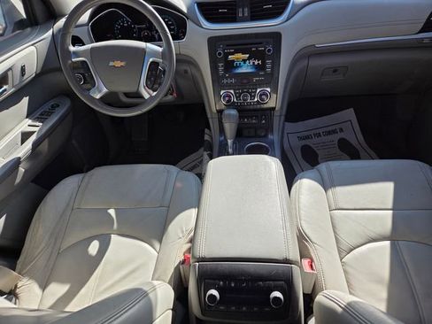 Used 2015 Chevrolet Traverse LT AWD/4WD image 59