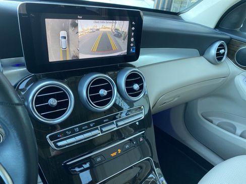 Certified 2021 Mercedes-Benz GLC 300 image 9