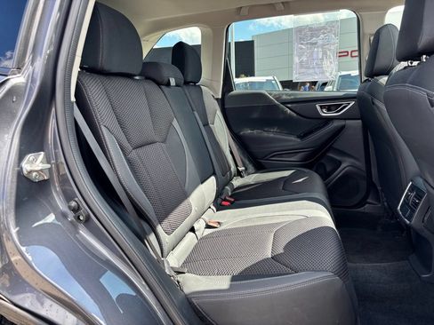 Used 2022 Subaru Forester Premium AWD/4WD image 23