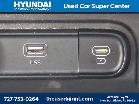 Used 2023 Kia Sportage LX FWD image 21