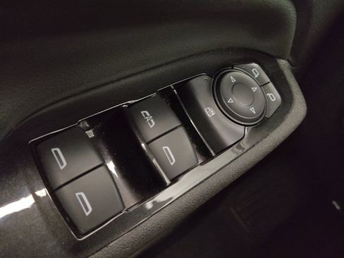 Used 2022 Chevrolet Equinox Premier image 27