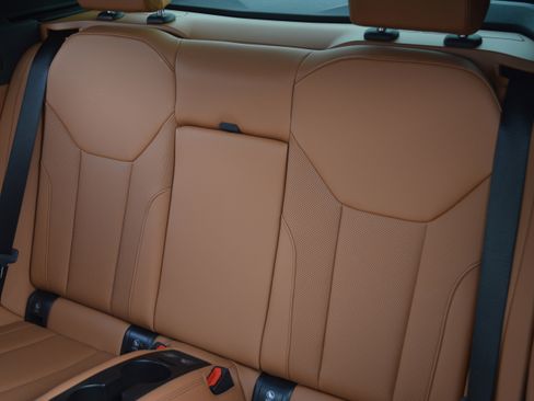 Certified 2024 BMW 430i Convertible w/ M Sport Package image 37