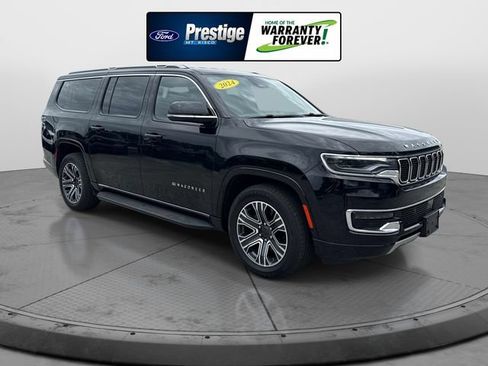 Used 2024 Jeep Wagoneer L Series II w/ Flexible Seating Group RWD image 1