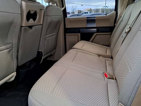 Used 2016 Ford F150 XLT w/ Equipment Group 301A Mid image 13