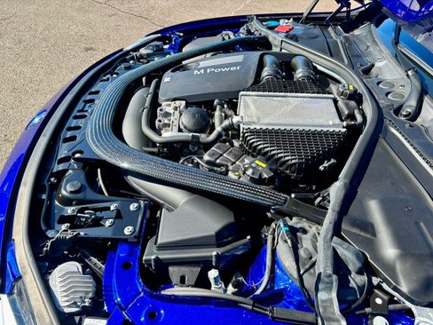 Used 2020 BMW M4 Coupe w/ Executive Package image 26