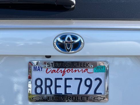 Used 2020 Toyota RAV4 Limited AWD/4WD image 46